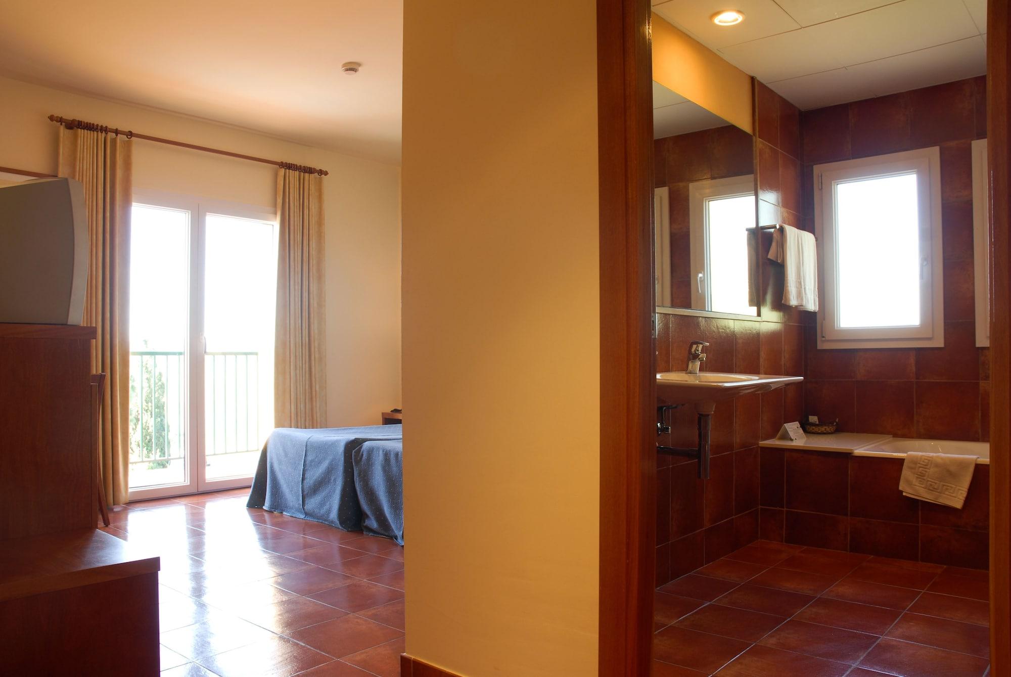 Hotel Picasso Torroella de Montgrí Dış mekan fotoğraf