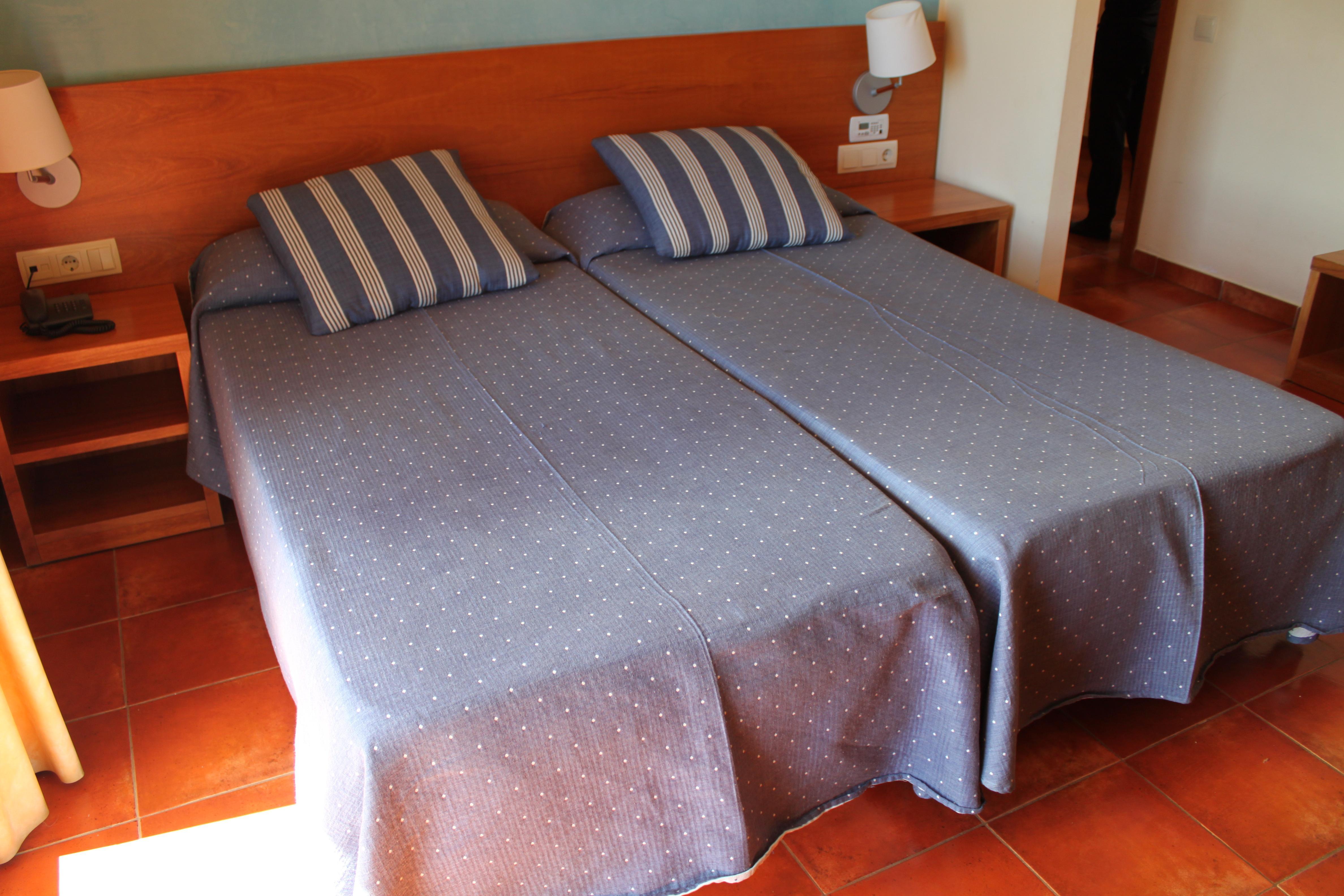 Hotel Picasso Torroella de Montgrí Dış mekan fotoğraf