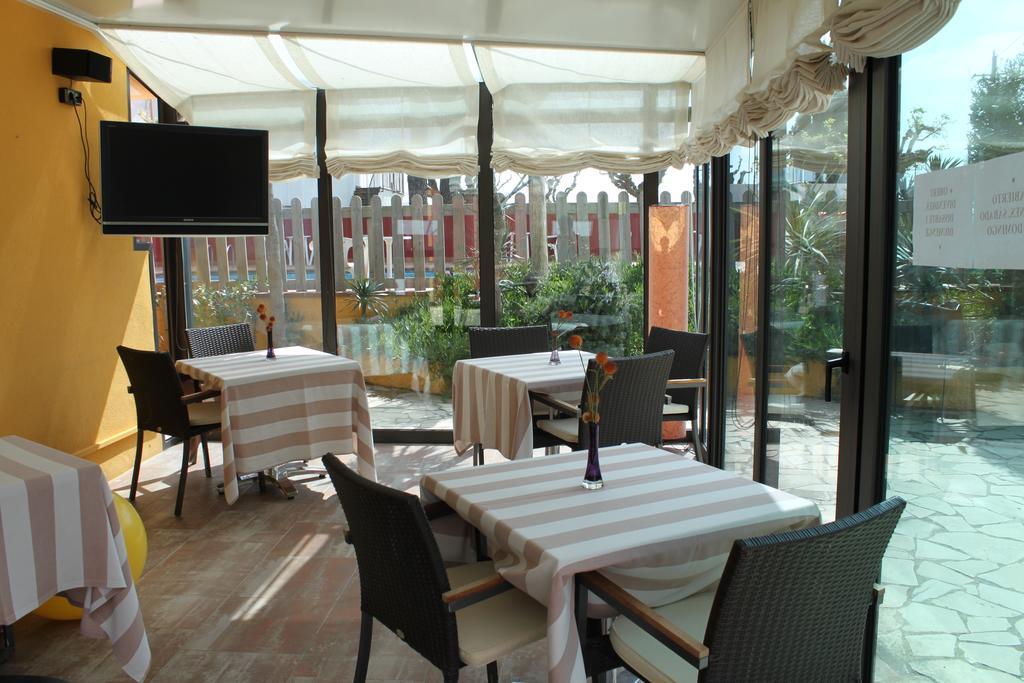 Hotel Picasso Torroella de Montgrí Dış mekan fotoğraf
