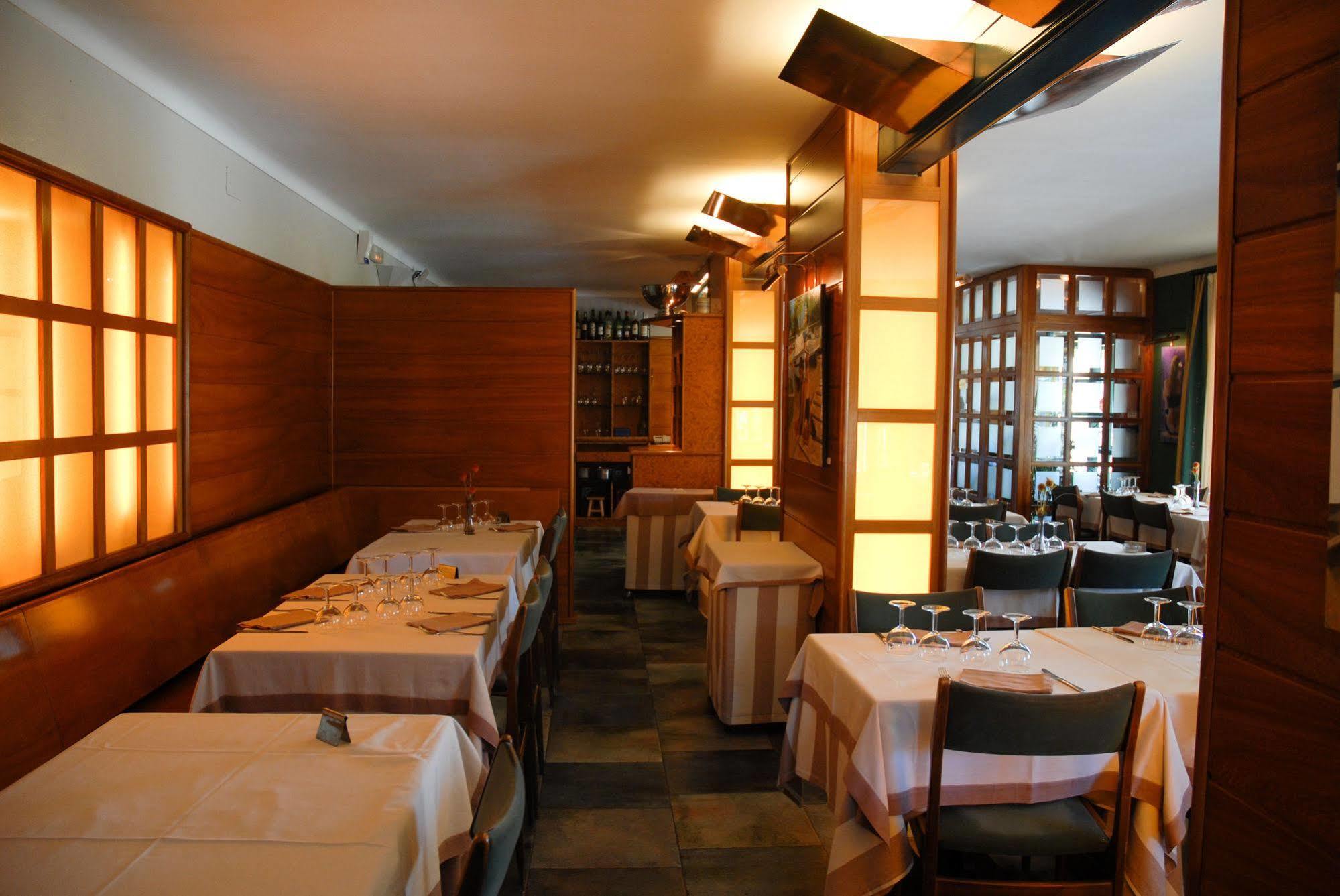 Hotel Picasso Torroella de Montgrí Dış mekan fotoğraf