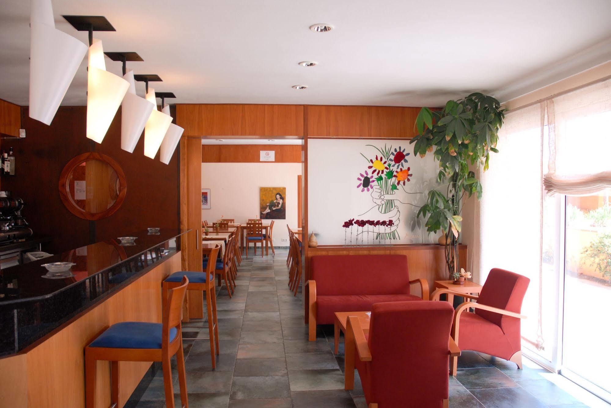 Hotel Picasso Torroella de Montgrí Dış mekan fotoğraf
